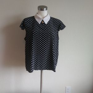 O L M women's blouse size XL black color with whit